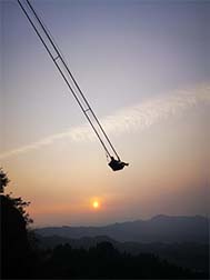 抖音網(wǎng)紅大秋千_抖音高空秋千制作廠家