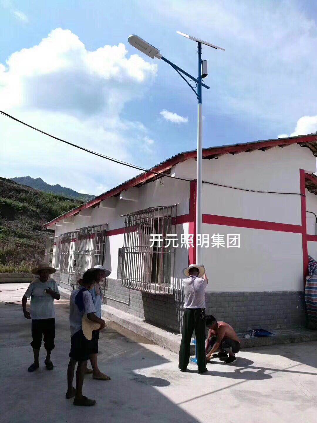 太陽(yáng)能路燈的效果怎么樣圖片/太陽(yáng)能路燈的效果怎么樣樣板圖 (2)