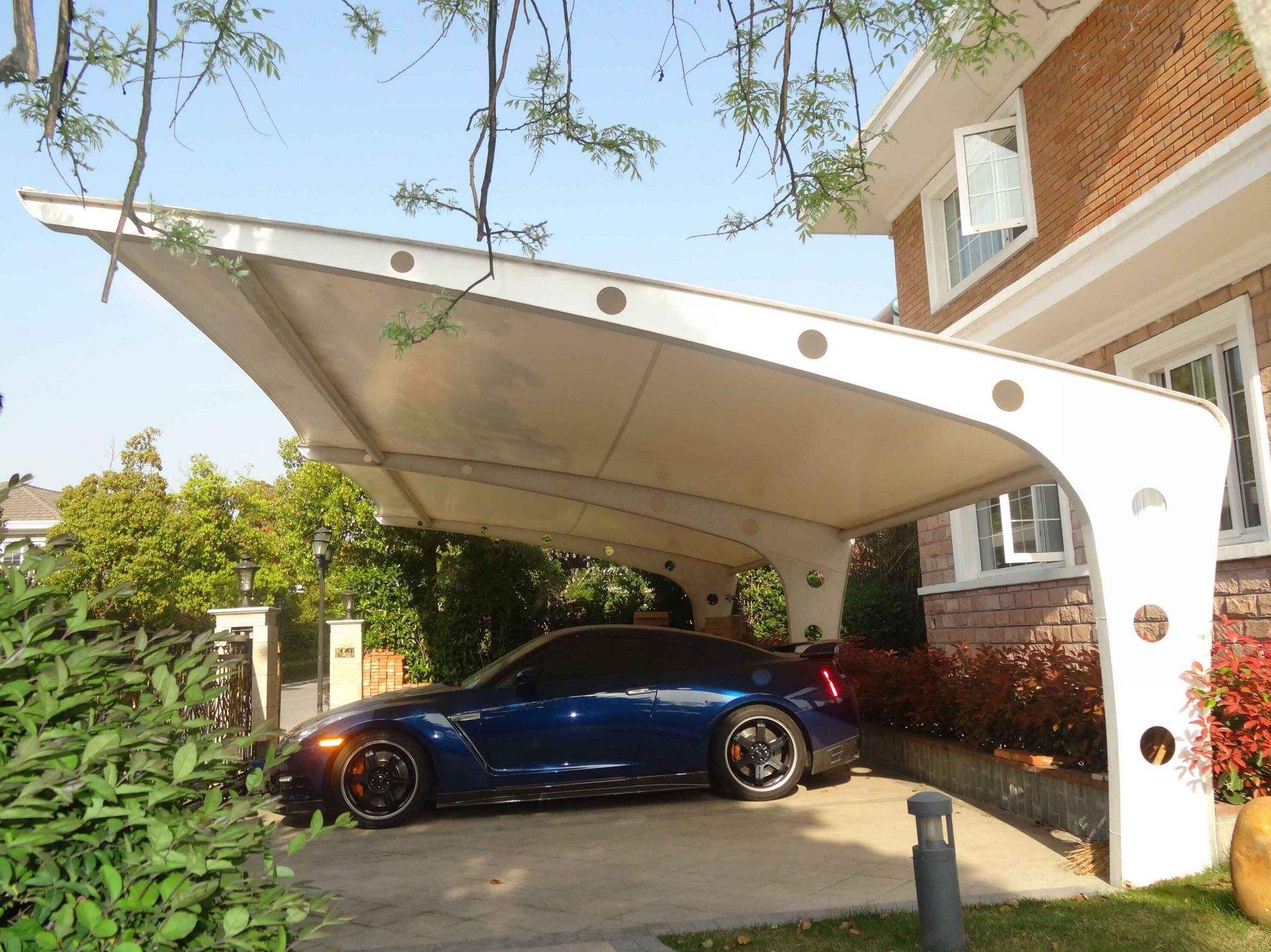 膜結(jié)構(gòu)車棚 優(yōu)美車棚 膜結(jié)構(gòu)車棚圖片