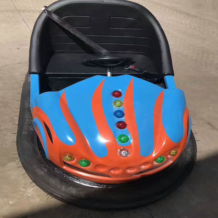天津兒童新型游樂設(shè)備廠家直銷現(xiàn)貨 碰碰車