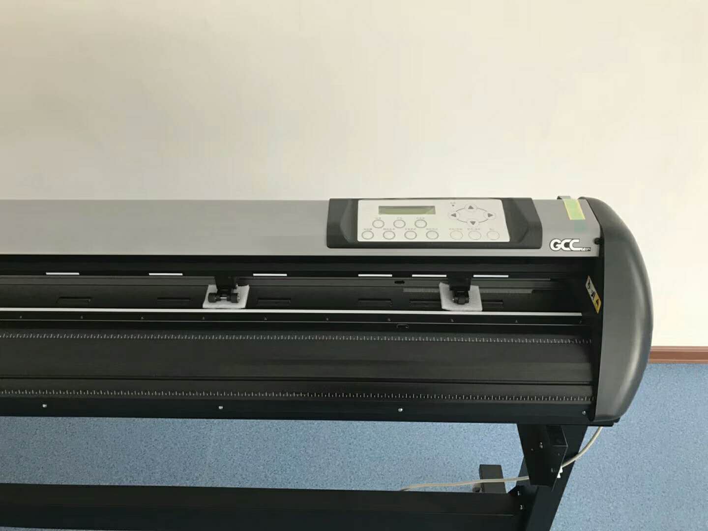 反光膜專用刻字機(jī)圖片/反光膜專用刻字機(jī)樣板圖 (2)