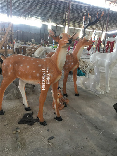 玻璃鋼仿真鹿雕塑圖片/玻璃鋼仿真鹿雕塑樣板圖 (2)
