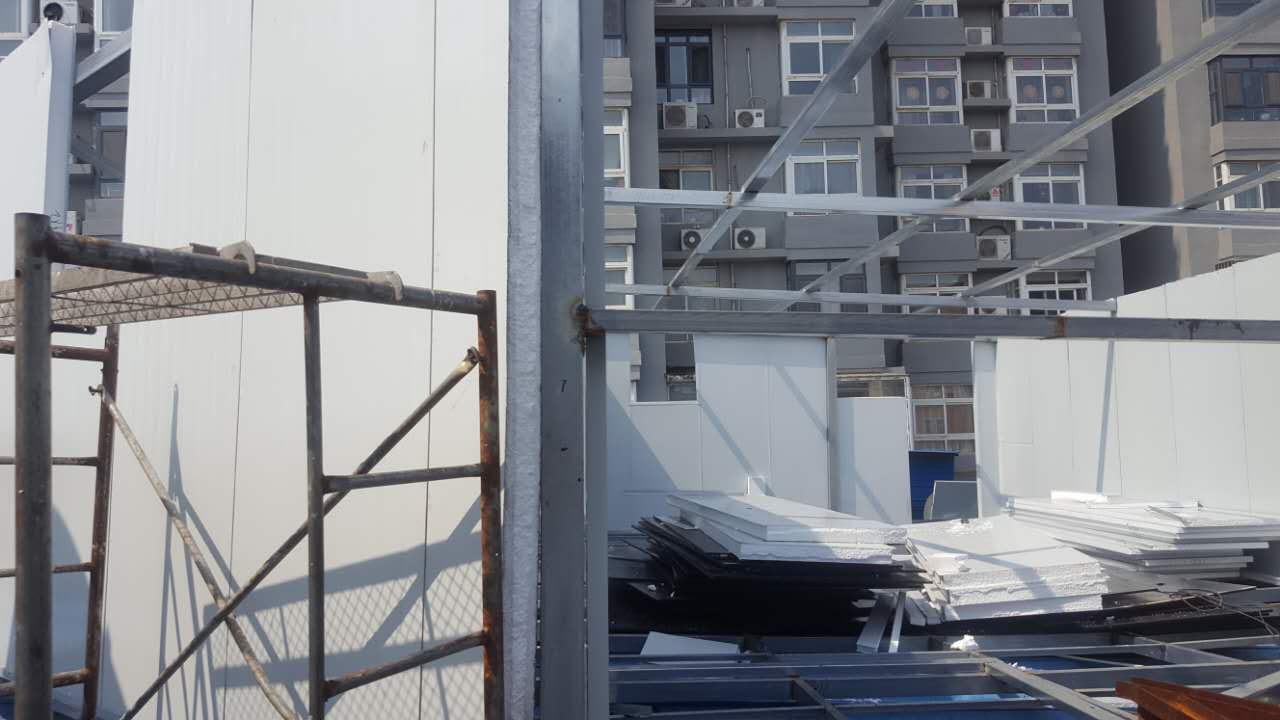 天津津南彩鋼廠圖片