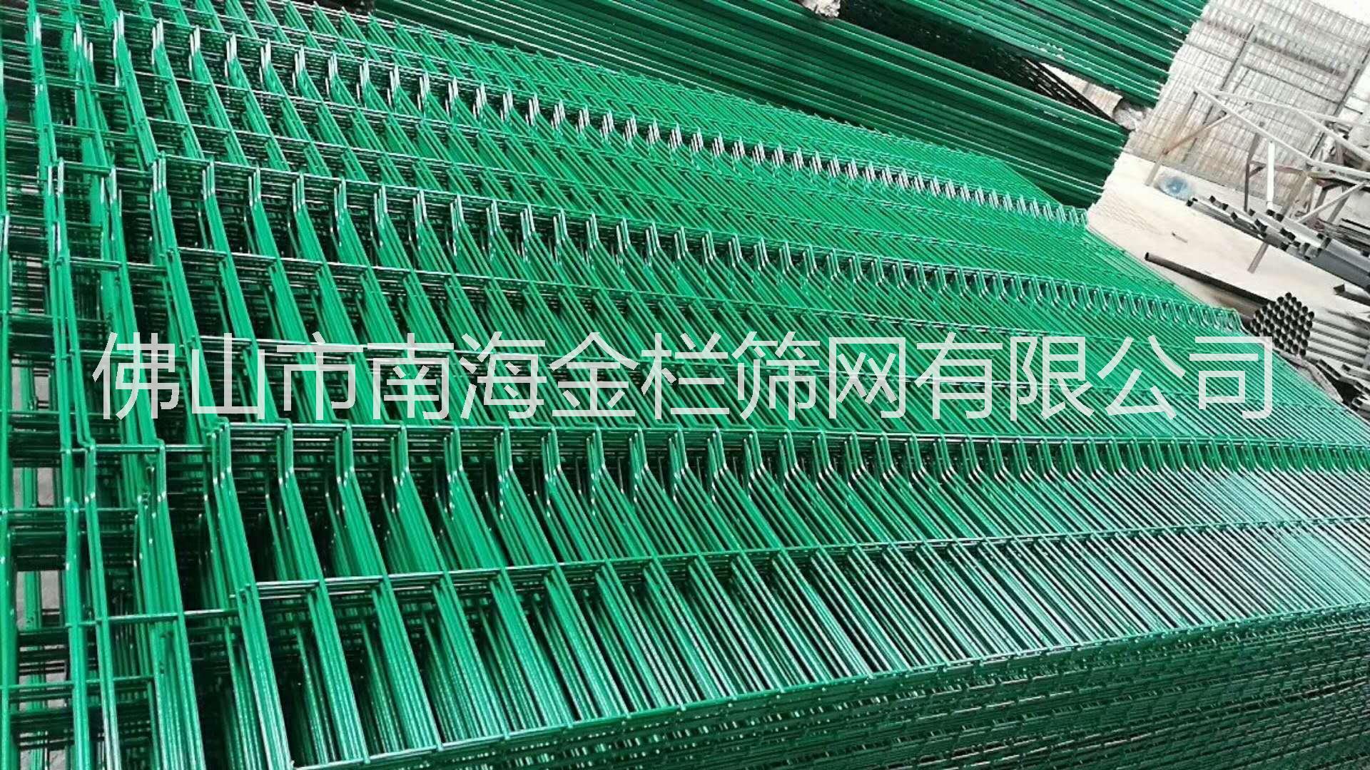 云浮塑鋼圍墻柵欄 鐵絲網(wǎng)片 監(jiān)獄