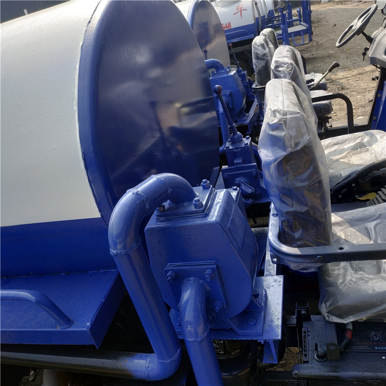 灑水車圖片/灑水車樣板圖 (2)