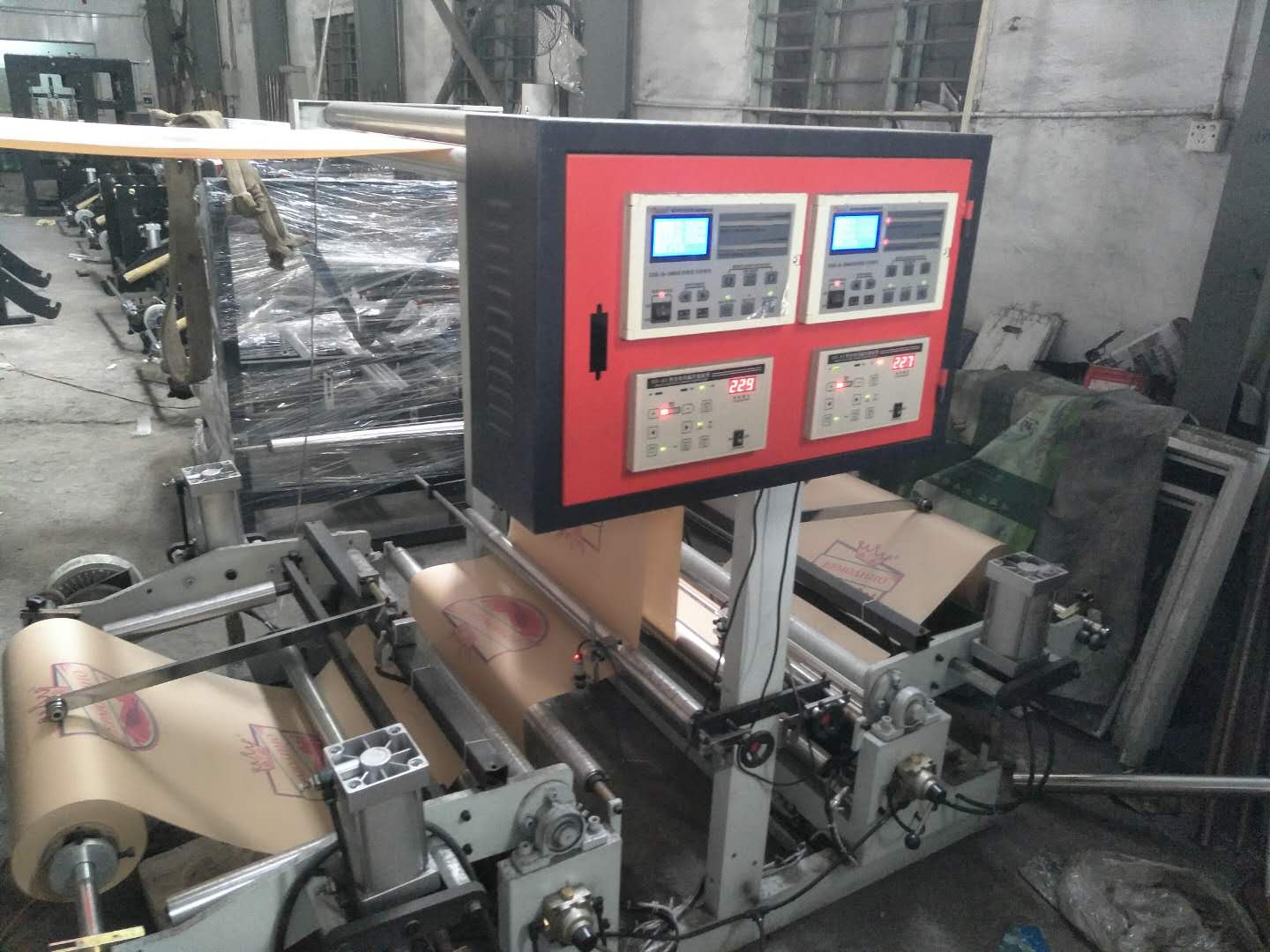 制袋機(jī)圖片/制袋機(jī)樣板圖 (1)