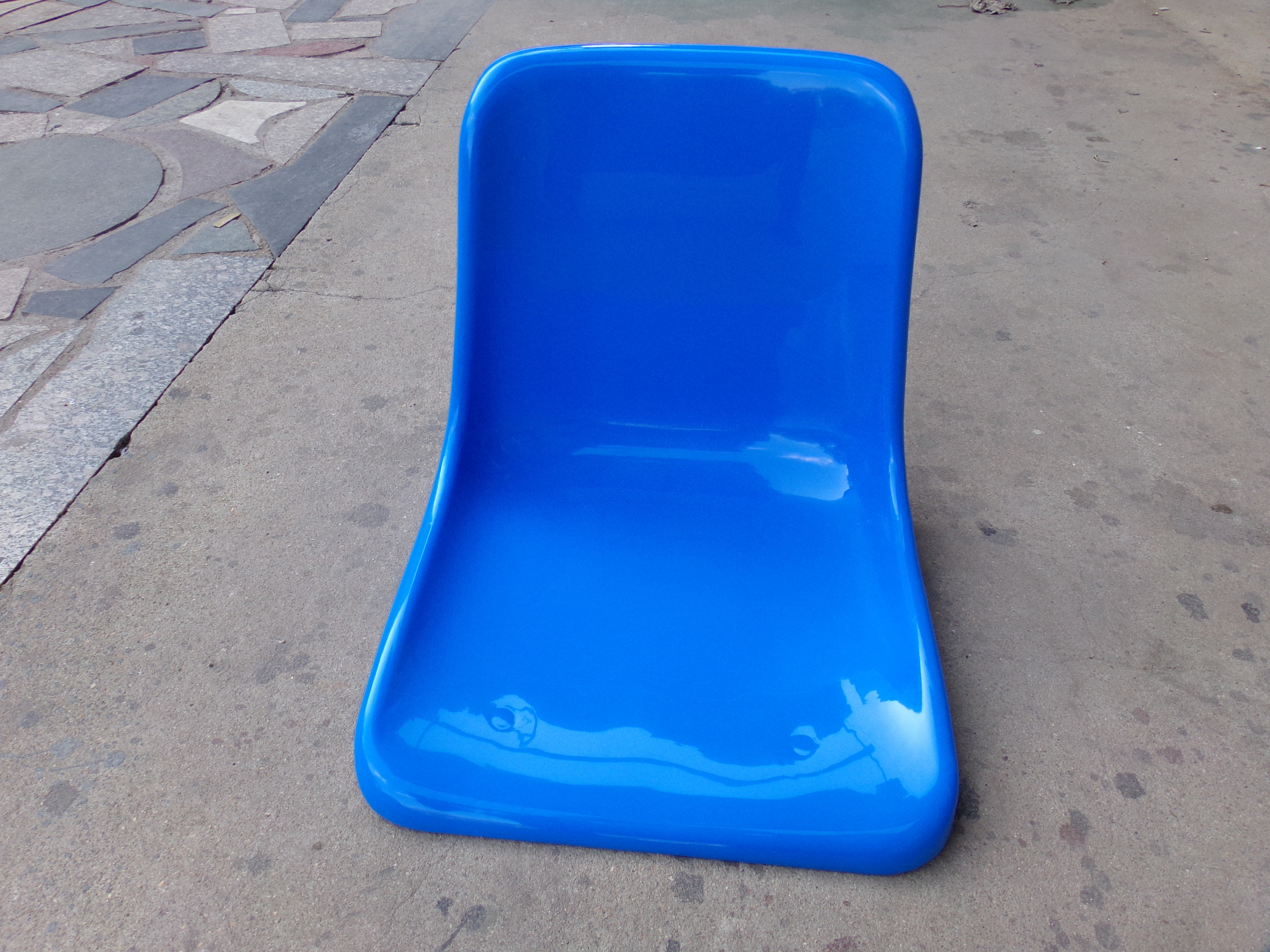 玻璃鋼椅 吧臺(tái)椅 食堂椅 商場(chǎng)椅圖片/玻璃鋼椅 吧臺(tái)椅 食堂椅 商場(chǎng)椅樣板圖 (2)