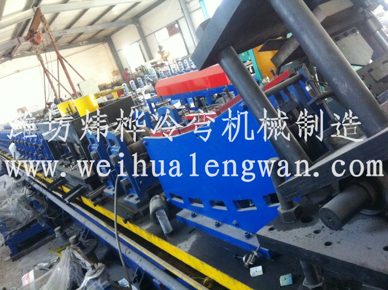 汽車防撞圖片/汽車防撞樣板圖 (1)