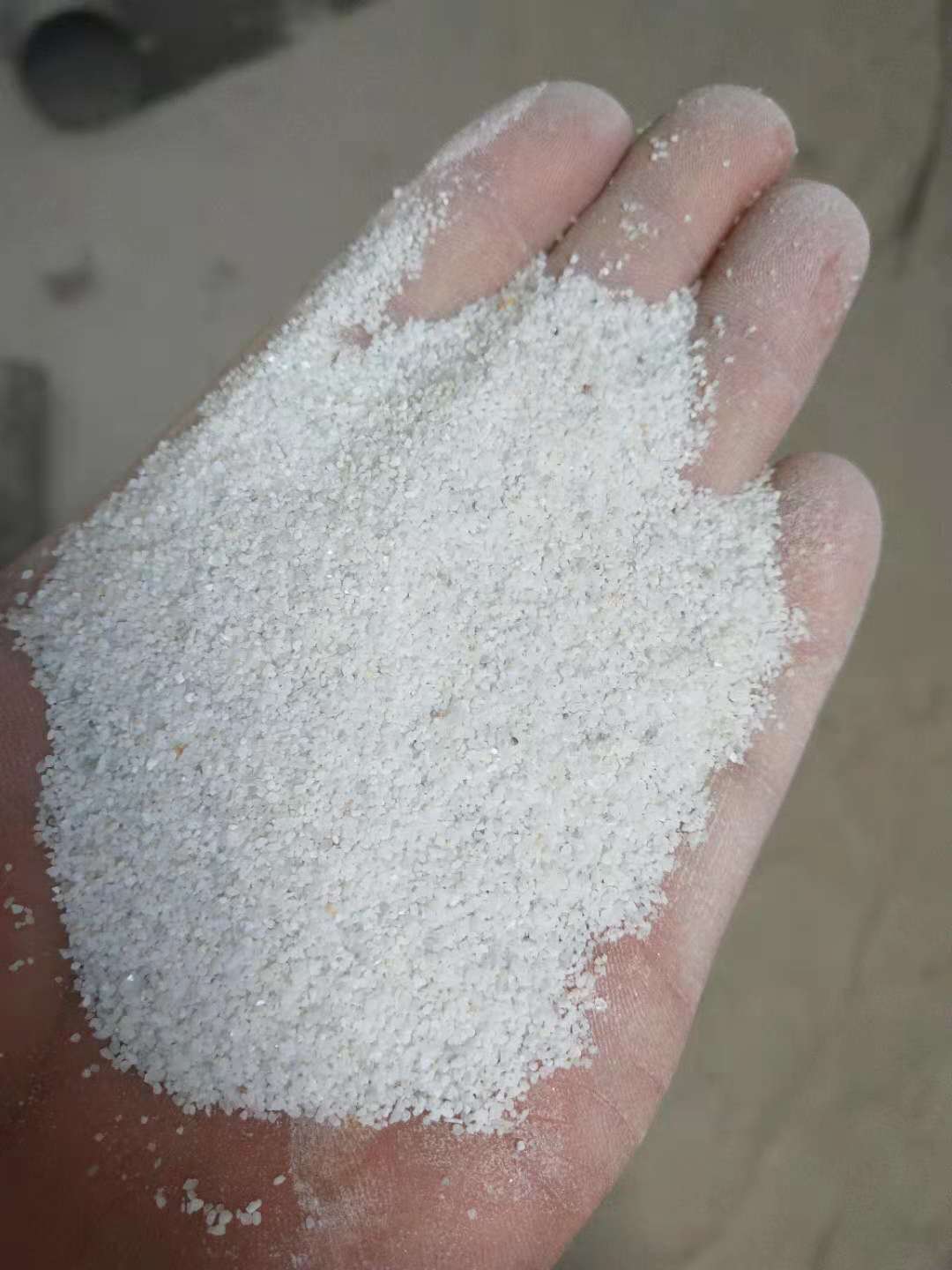 雪花白彩砂 河北雪花白供應(yīng)商 雪花白彩砂供應(yīng)商 河南雪花白彩砂供應(yīng)商 雪花白彩砂 河北雪花白供應(yīng)商