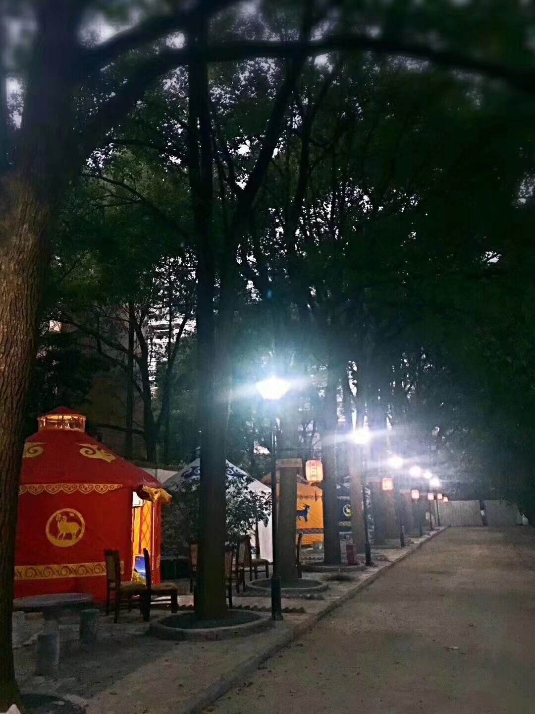 蒙古包的建筑特色_哪里有賣蒙古包的_10米蒙古包多少錢一個_12米蒙古包多少錢一個