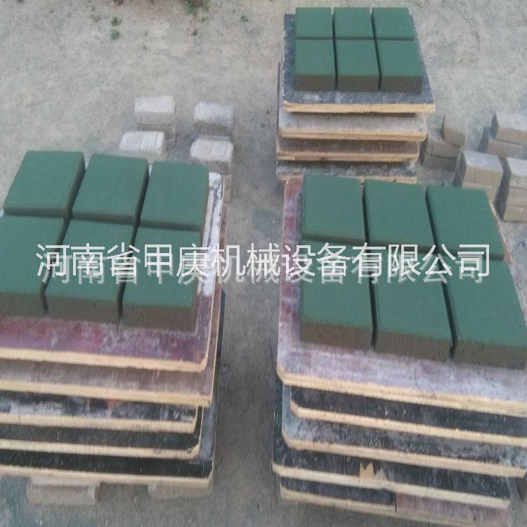 鞏義路面彩磚機廠家圖片/鞏義路面彩磚機廠家樣板圖 (2)