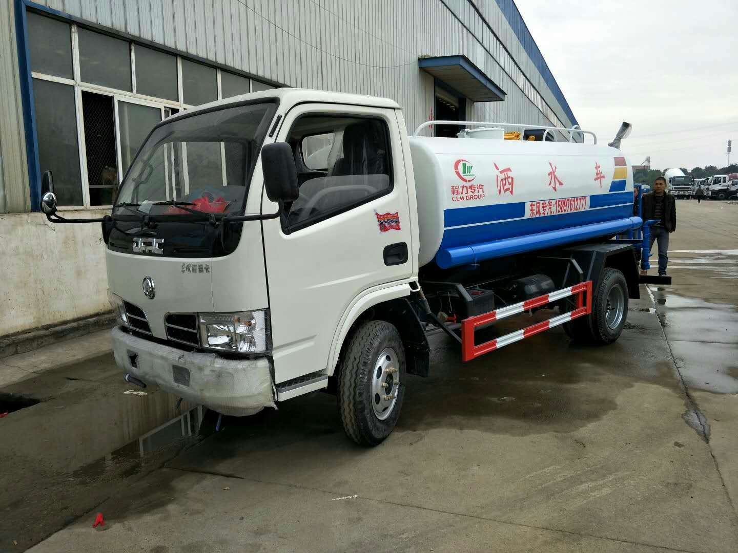 東風(fēng)錫柴五噸灑水車 東風(fēng)錫柴五噸灑水車廠家直銷