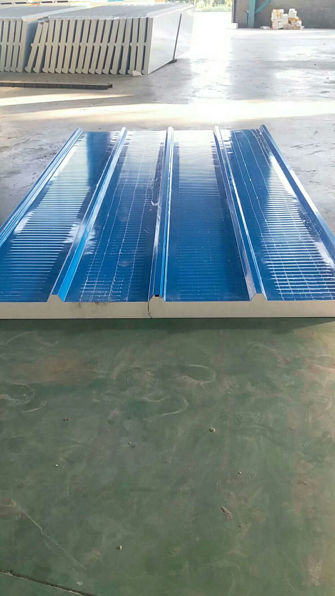 綏化生產(chǎn)聚氨酯封邊巖棉復(fù)合板廠家 赤峰生產(chǎn)聚氨酯封邊巖棉復(fù)合板廠家 通化生產(chǎn)聚氨酯封邊巖棉復(fù)合板廠家