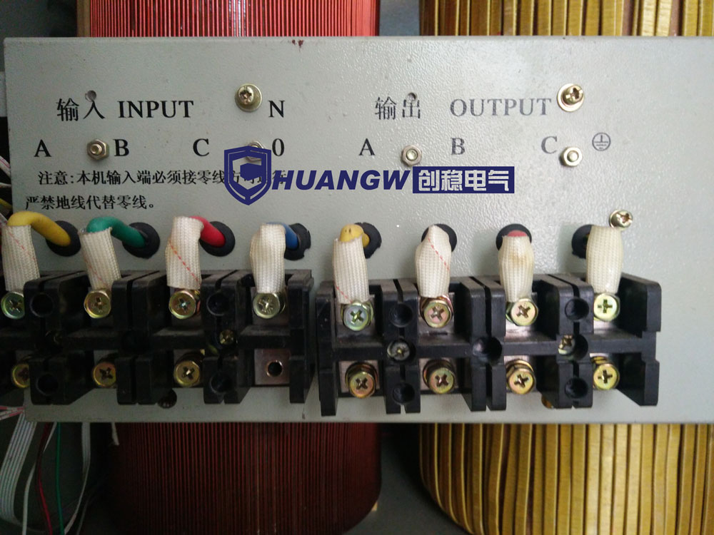 30kw穩(wěn)壓器圖片/30kw穩(wěn)壓器樣板圖 (4)