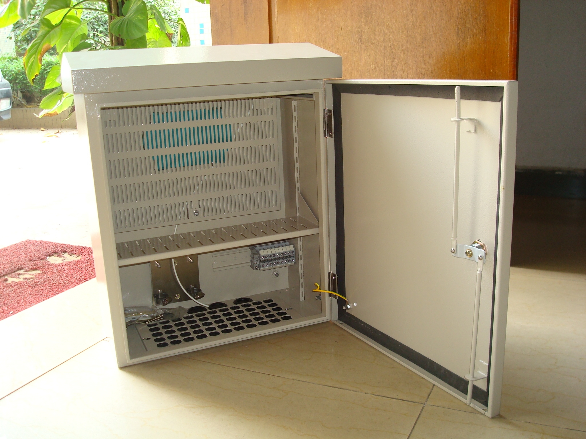 監(jiān)控機(jī)箱圖片/監(jiān)控機(jī)箱樣板圖 (3)