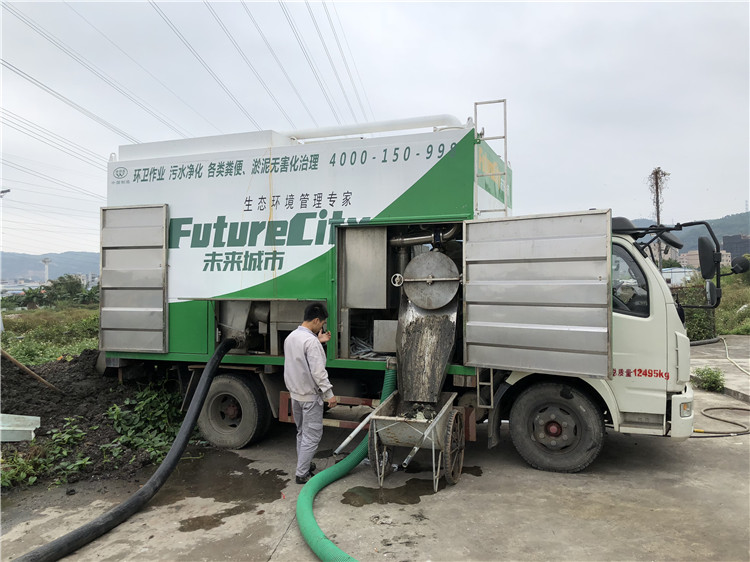 化糞池凈化車/多功能糞便凈化車/新型環(huán)保吸糞車