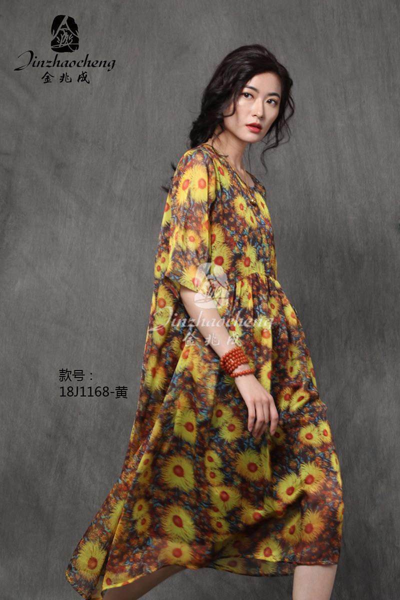 廣州金兆成大碼女裝走份批發(fā)圖片/廣州金兆成大碼女裝走份批發(fā)樣板圖 (1)