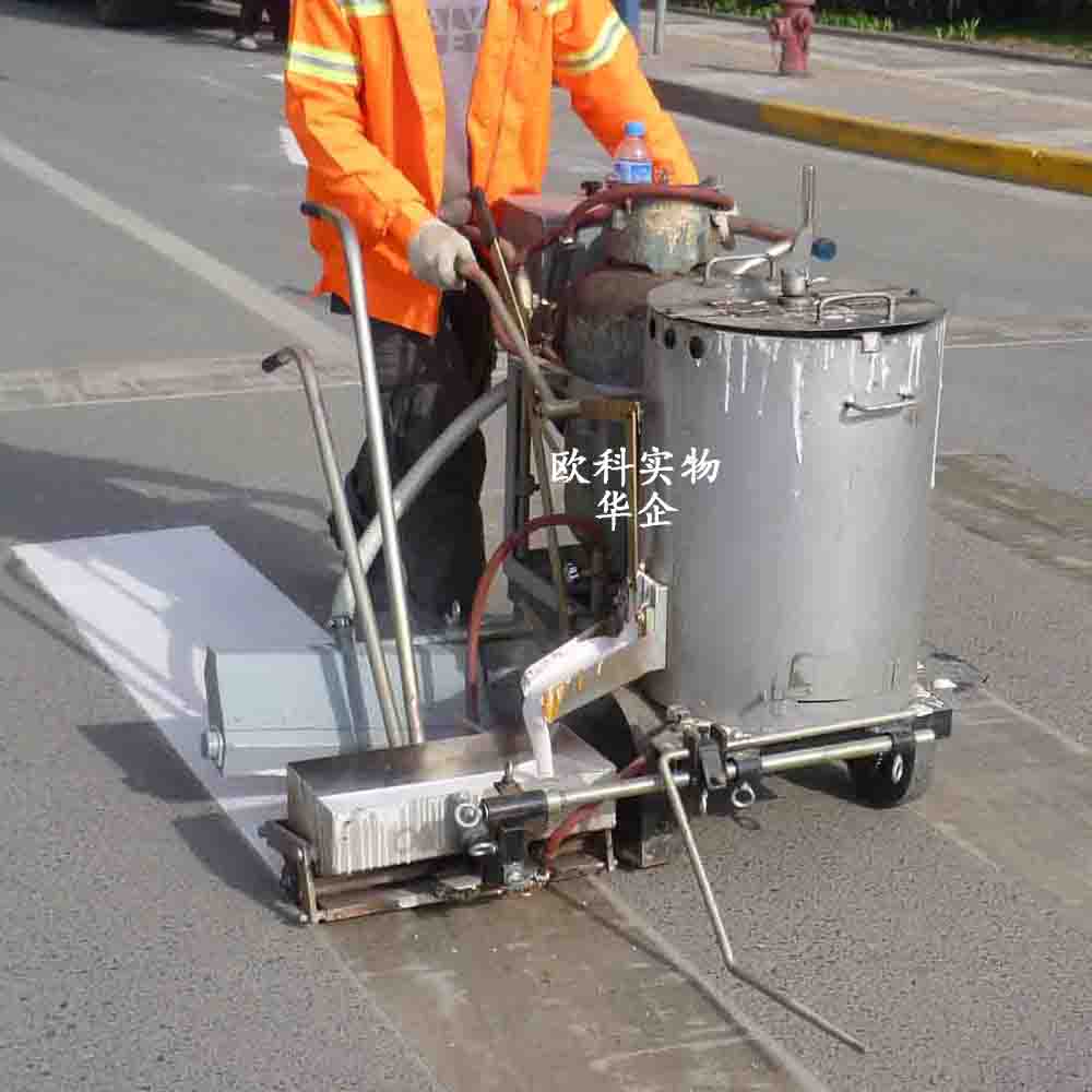 熱熔劃線機(jī)  馬路標(biāo)線機(jī)圖片/熱熔劃線機(jī)  馬路標(biāo)線機(jī)樣板圖 (1)