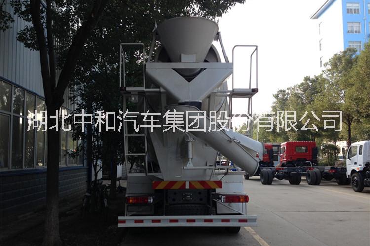 東風(fēng)大力神12方攪拌車(chē)