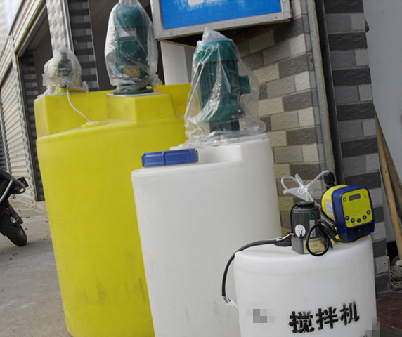 湖北5噸塑料加藥箱哪家好