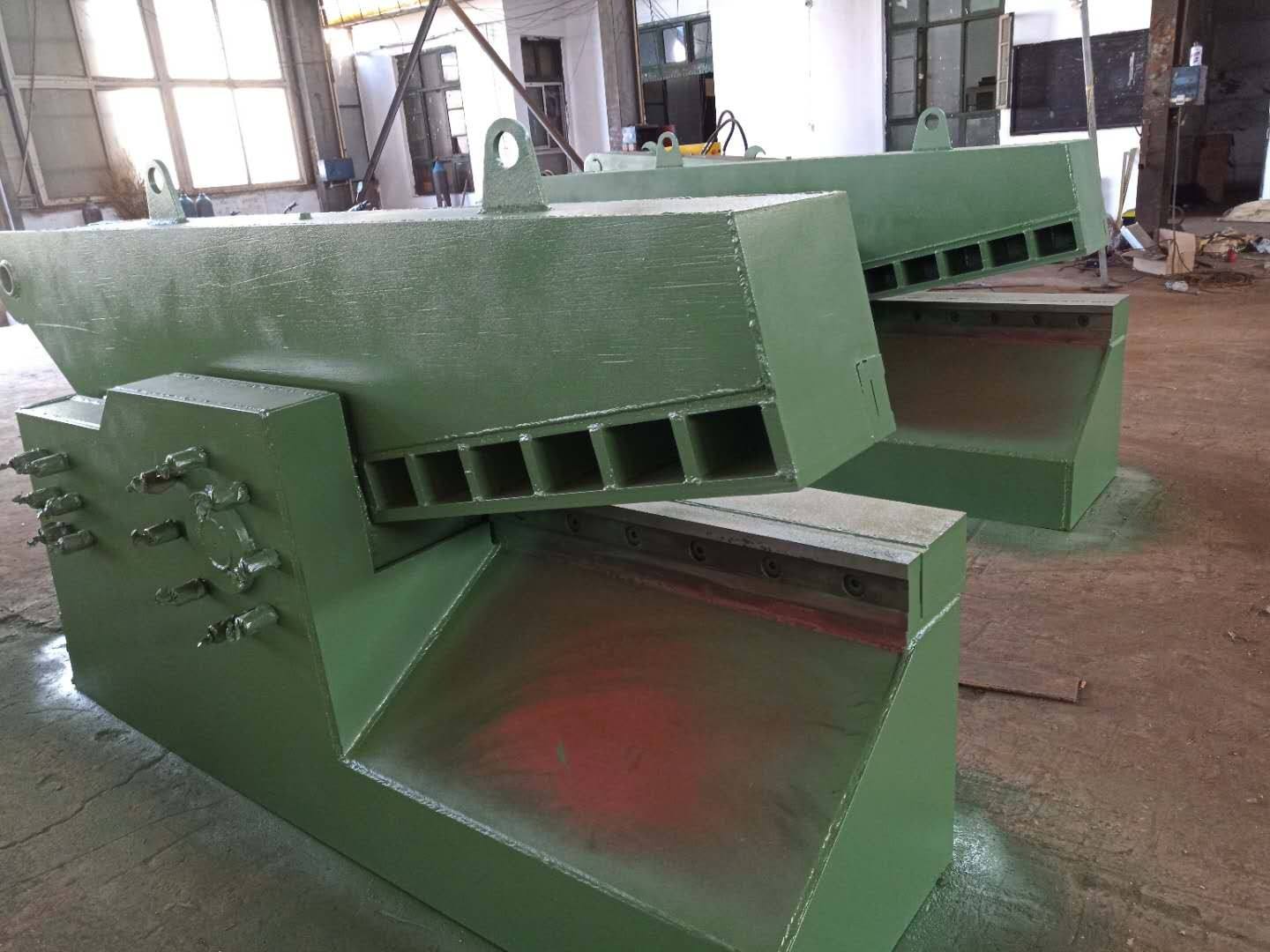 濟(jì)寧液壓鱷魚剪板機(jī)供應(yīng)商圖片/濟(jì)寧液壓鱷魚剪板機(jī)供應(yīng)商樣板圖 (4)