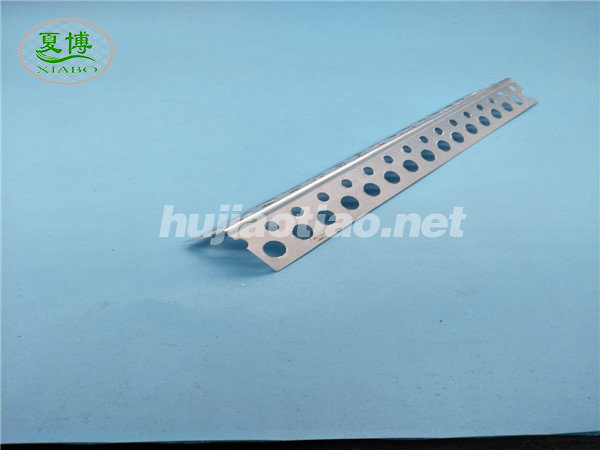 供應用于樓梯的樓梯踏步棱角防撞護角，沖孔護角條 樓梯踏步棱角  防撞護角