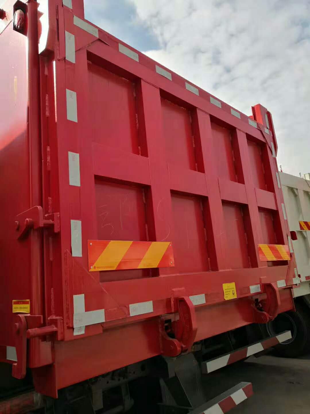 豪沃自卸車報價圖片/豪沃自卸車報價樣板圖 (2)