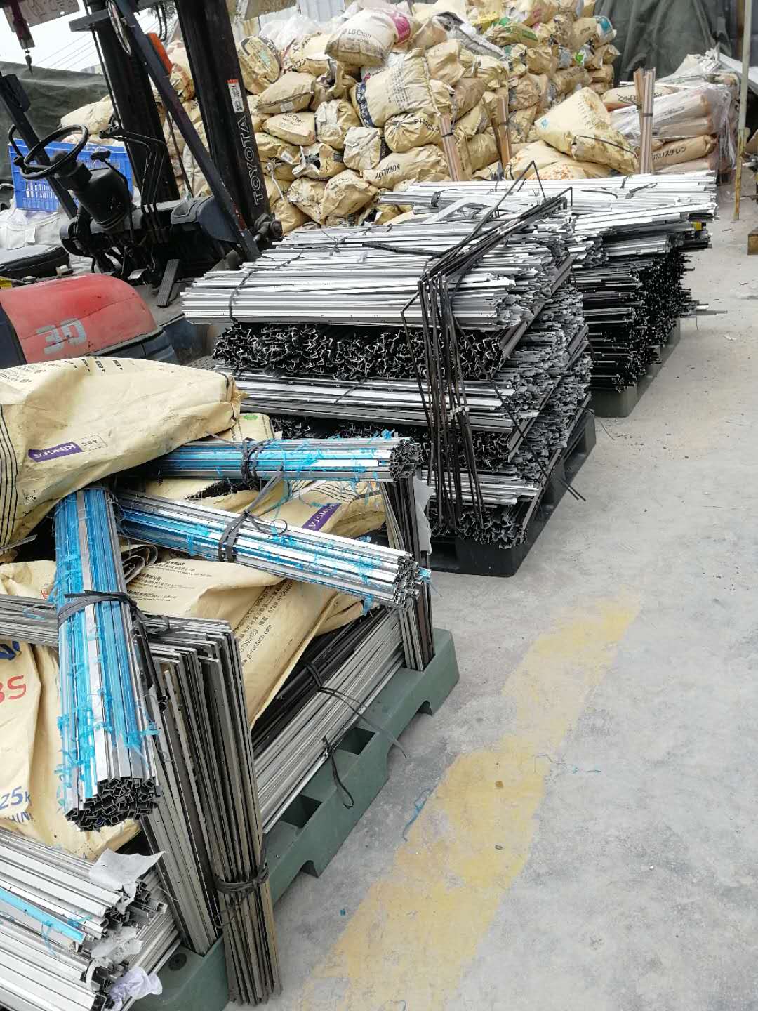 廣州廢鋁圖片/廣州廢鋁樣板圖 (3)