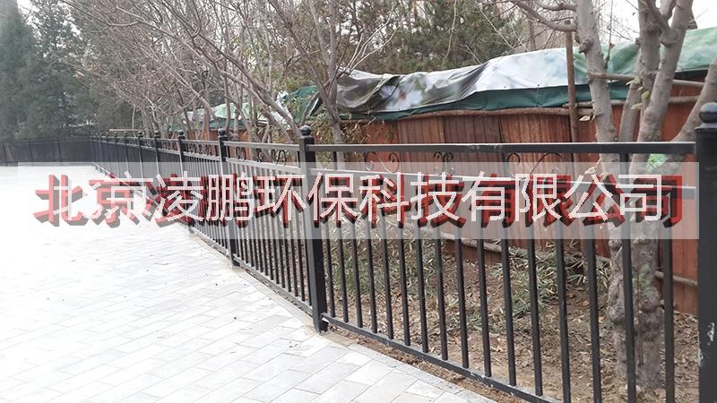 北京圍欄，彩鋼崗?fù)?，小區(qū)鐵藝圍欄圖片/北京圍欄，彩鋼崗?fù)ぃ^(qū)鐵藝圍欄樣板圖 (2)