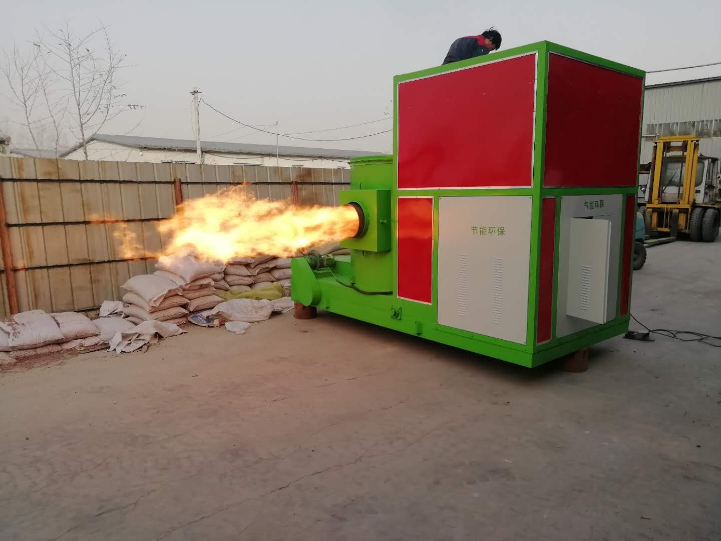 生物質(zhì)燃燒機(jī)生產(chǎn)廠家  生物質(zhì)燃燒機(jī)直銷