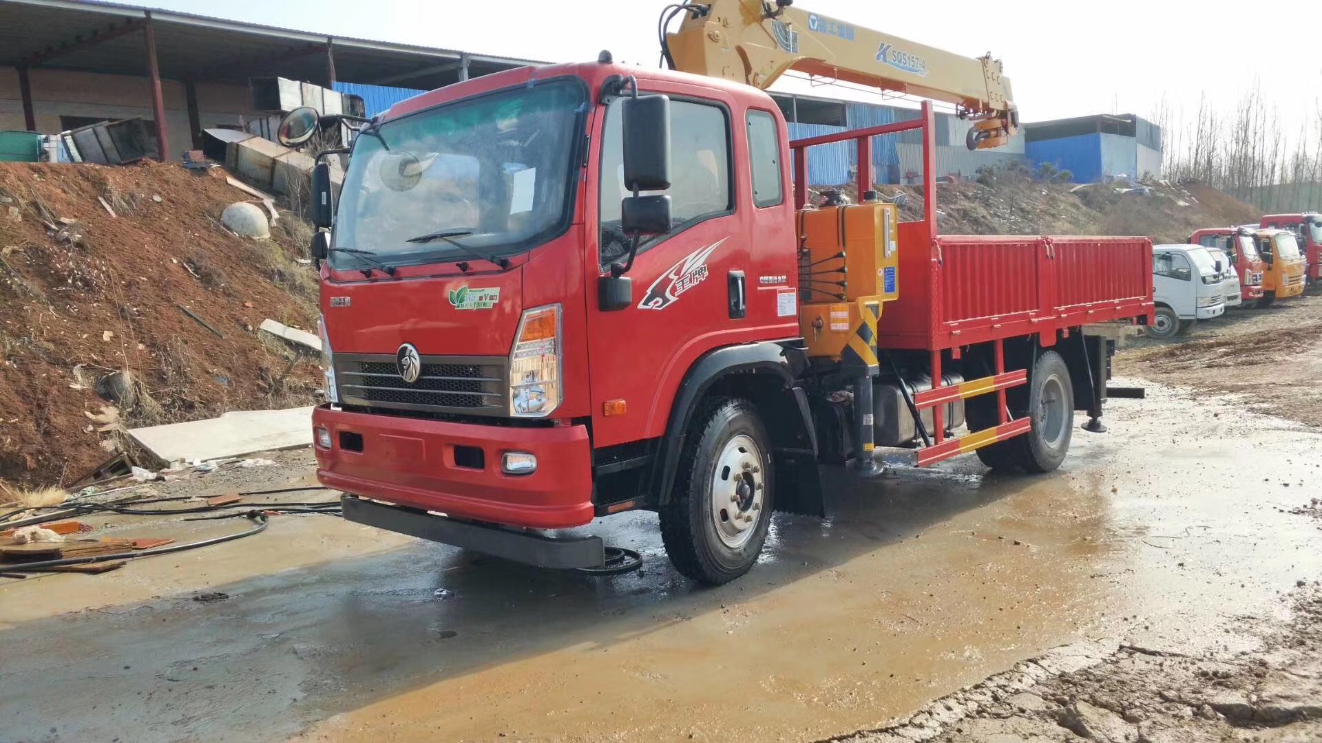 重汽王牌徐工6.3噸4節(jié)隨車吊圖片/重汽王牌徐工6.3噸4節(jié)隨車吊樣板圖 (2)