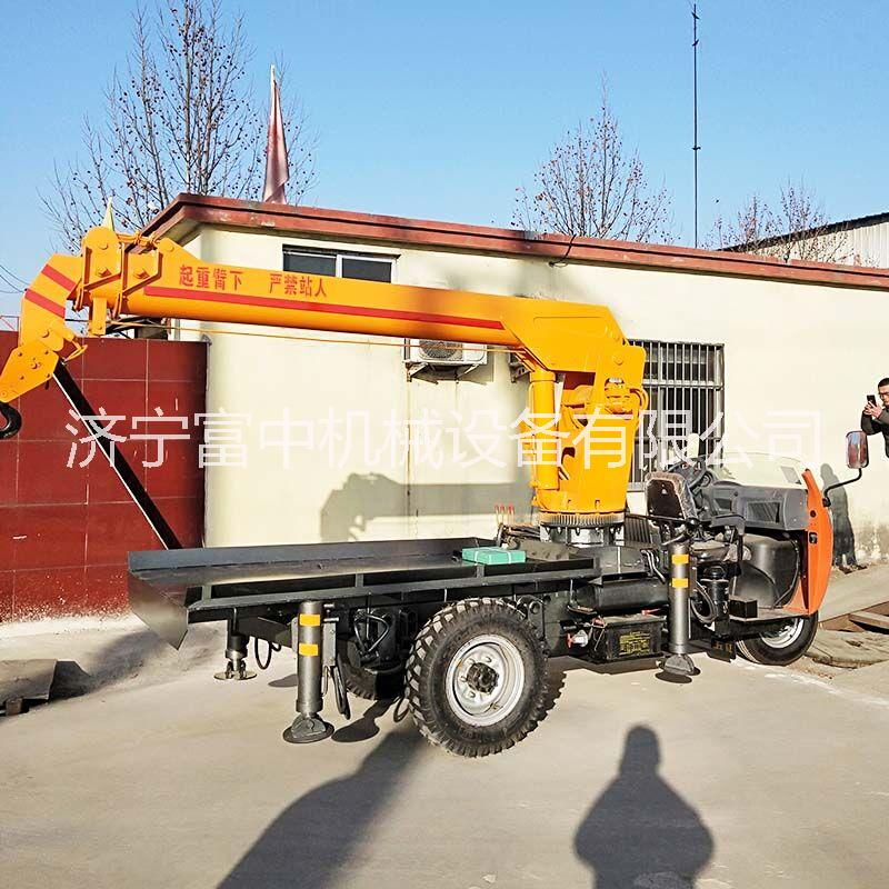 三馬車背背吊圖片圖片