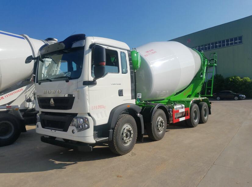 華一專汽混凝土攪拌車輕量化攪拌車