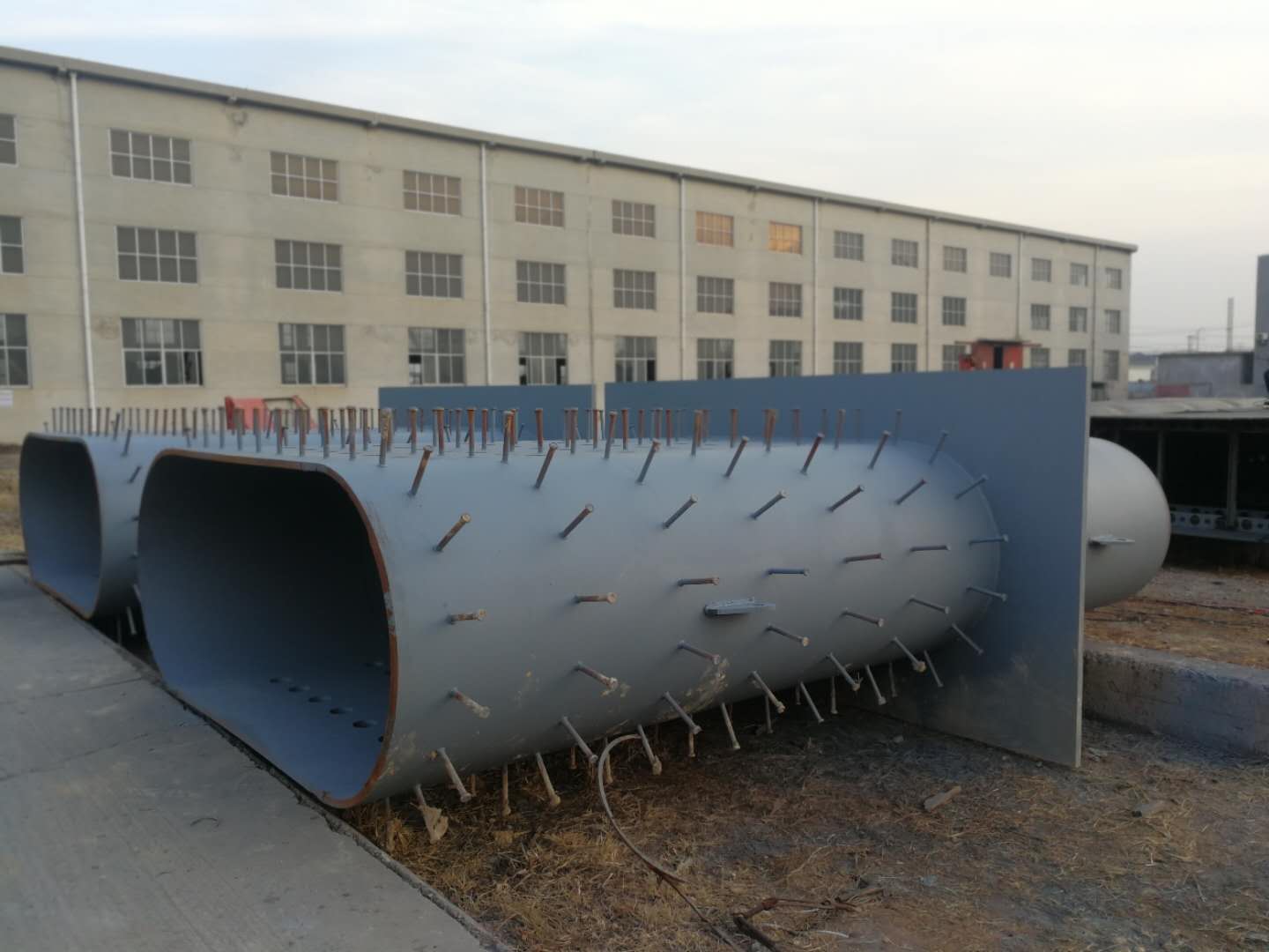 鋼管柱、鋼支撐、鋼韋檁、鋼套筒圖片