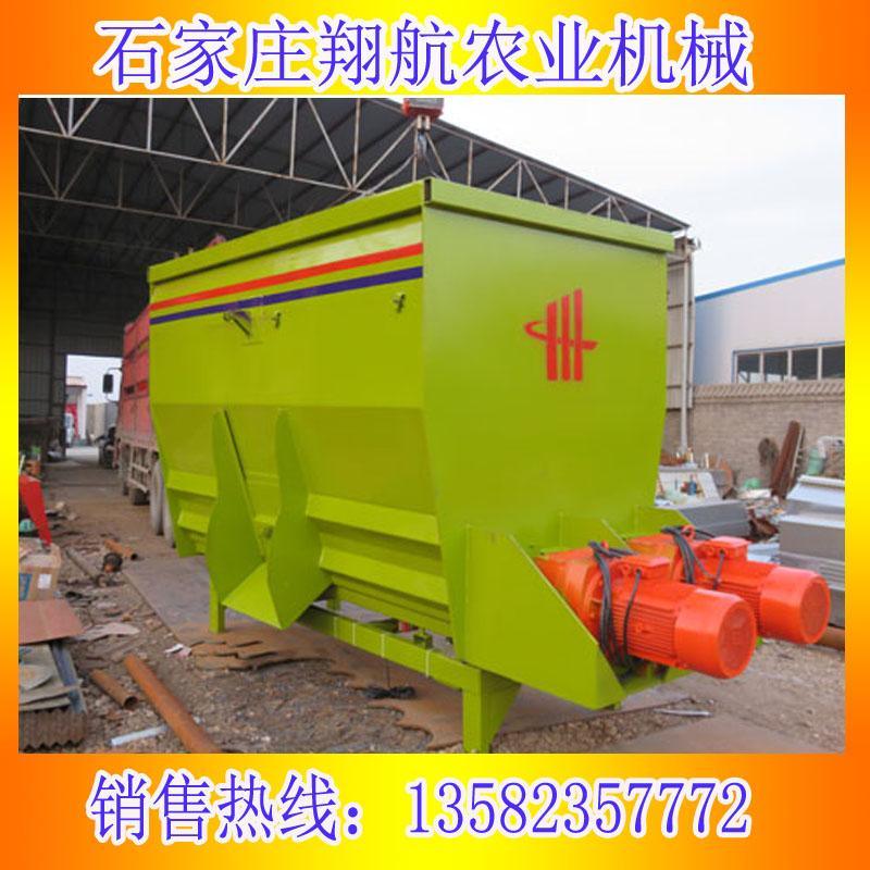 12立方雙軸飼料制備機(jī)攪拌機(jī)