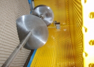 自動(dòng)拉伸機(jī)縱刀圖片