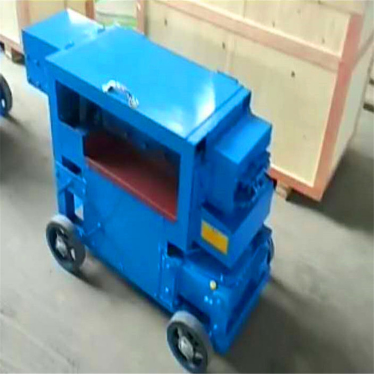 鋼筋調(diào)直機廢舊鋼筋調(diào)直機圖片