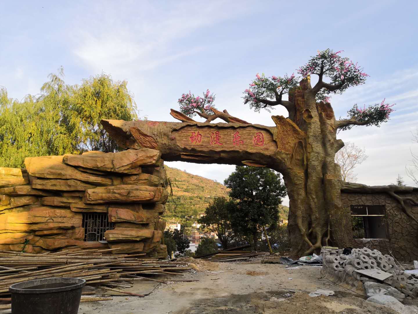 供應假山雕塑 假山雕塑廠家批發(fā) 假山雕塑 四川假山雕塑