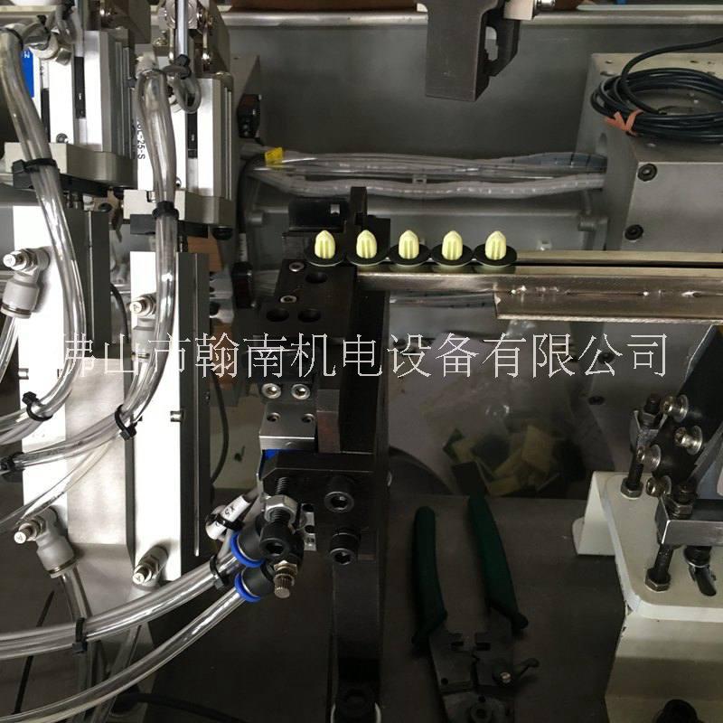 汽車塑料卡扣圖片/汽車塑料卡扣樣板圖 (4)