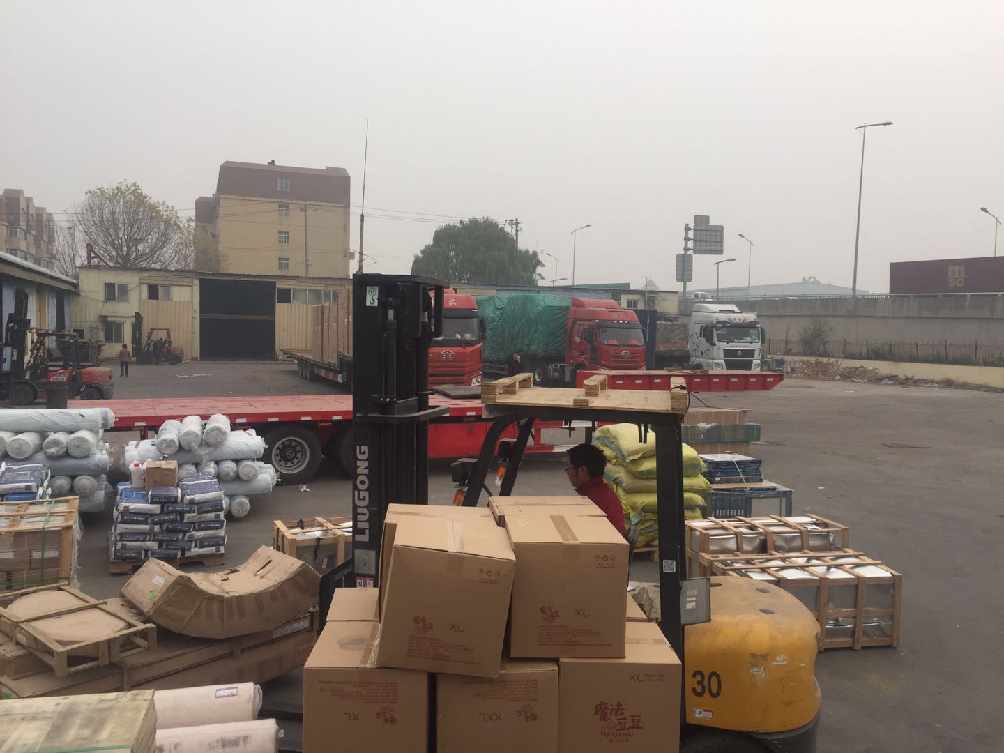 青島工業(yè)廢料*哪家服務(wù)好