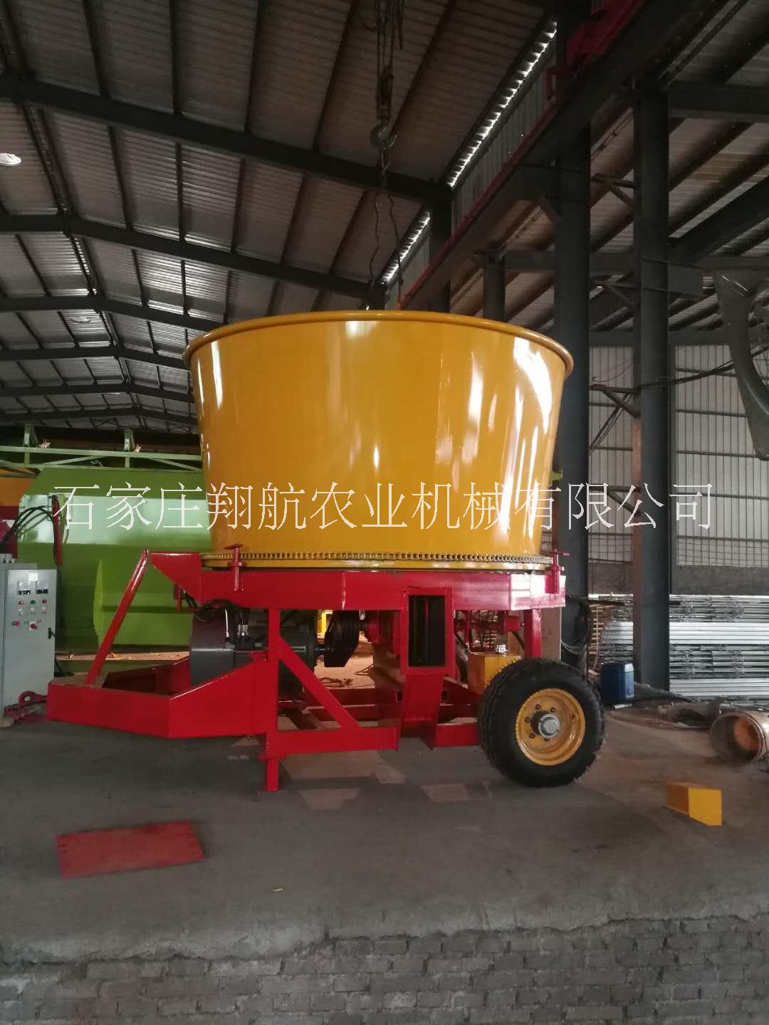 90型稻草 秸稈粉碎機(jī) 圓盤式秸稈粉碎機(jī)--石家莊翔航農(nóng)業(yè)機(jī)械 農(nóng)作物秸稈粉碎機(jī) 養(yǎng)殖場*秸稈粉碎機(jī)