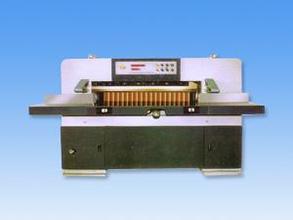 數(shù)顯全張高速切紙機(jī)  全張數(shù)顯高速切紙機(jī)