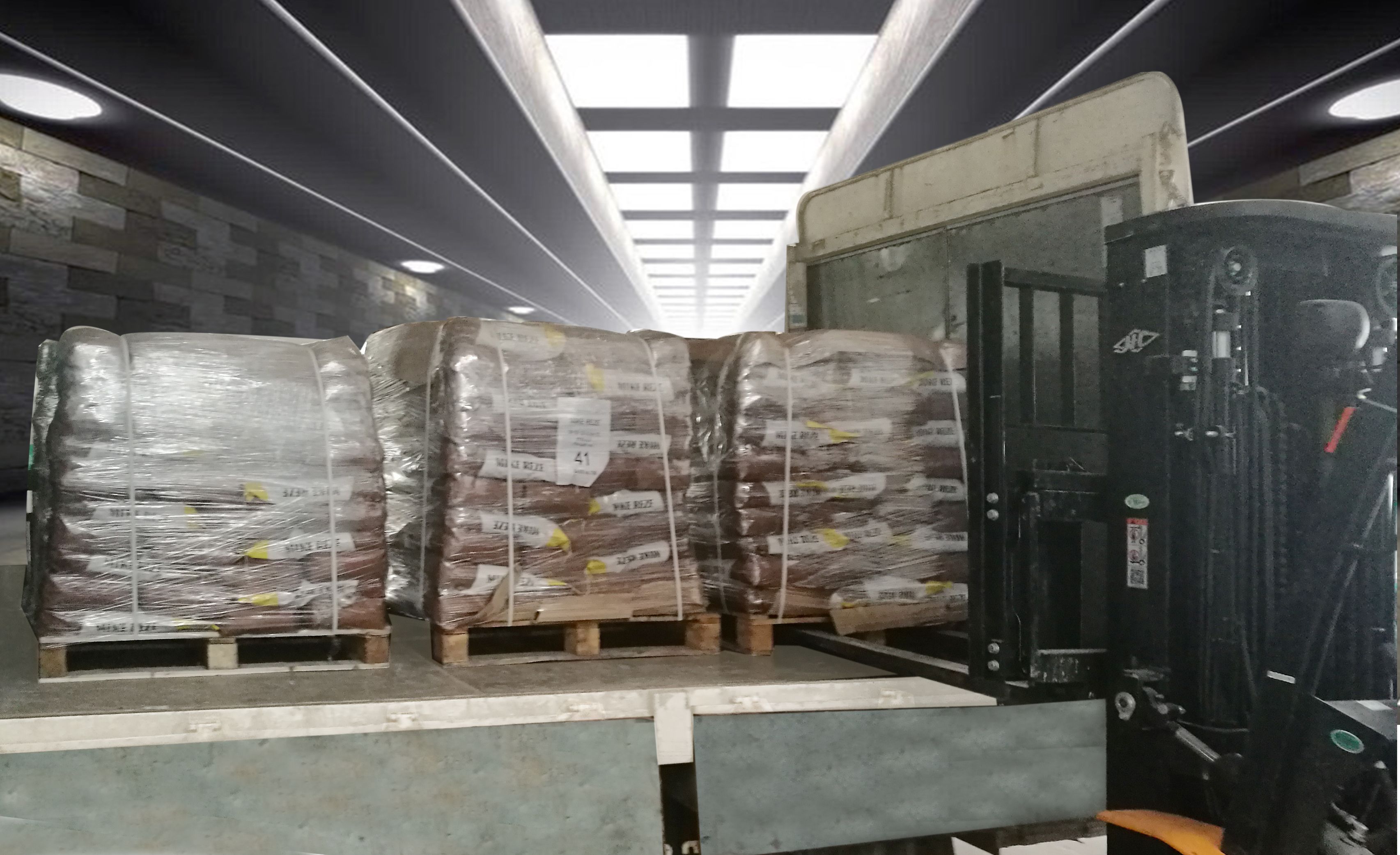 進(jìn)口大量元素 德國邁克雷澤圖片/進(jìn)口大量元素 德國邁克雷澤樣板圖 (3)