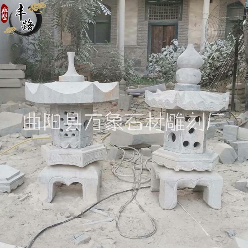 廠家直銷(xiāo)青石仿古石燈籠日式小地?zé)敉ピ簲[件