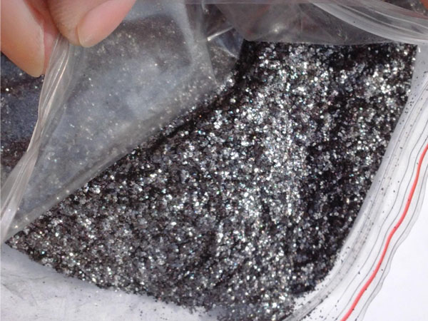 平頂山天然石墨鱗片 焦作鱗片石墨圖片