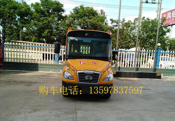 19座校車圖片/19座校車樣板圖 (2)
