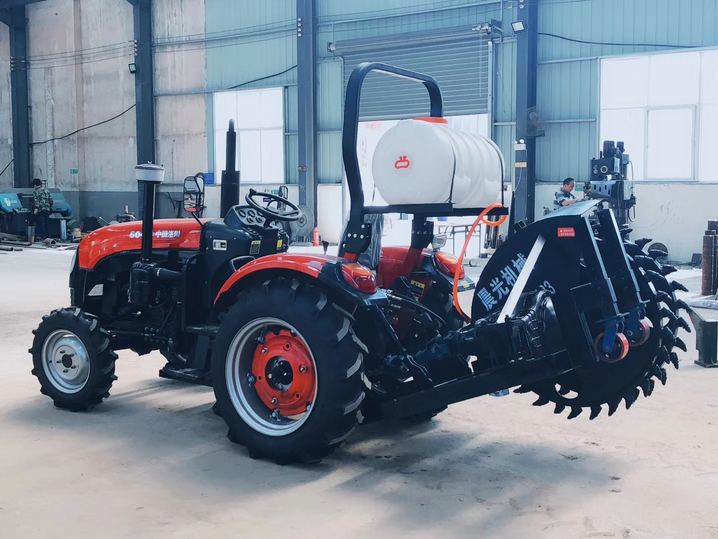 公路開溝機(jī)機(jī)械的選購