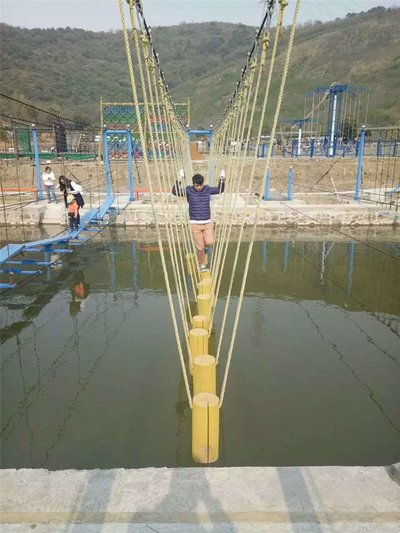 水上拓展設(shè)備廠家-水上拓展專(zhuān)業(yè)安裝