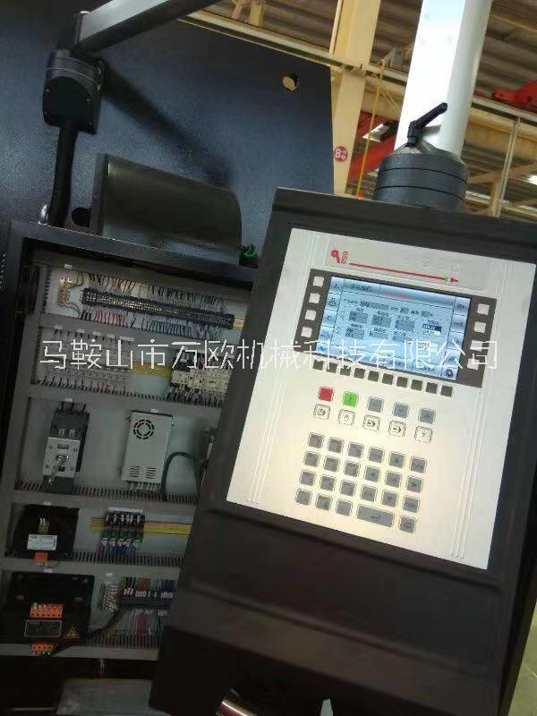 北京折彎?rùn)C(jī)圖片/北京折彎?rùn)C(jī)樣板圖 (2)