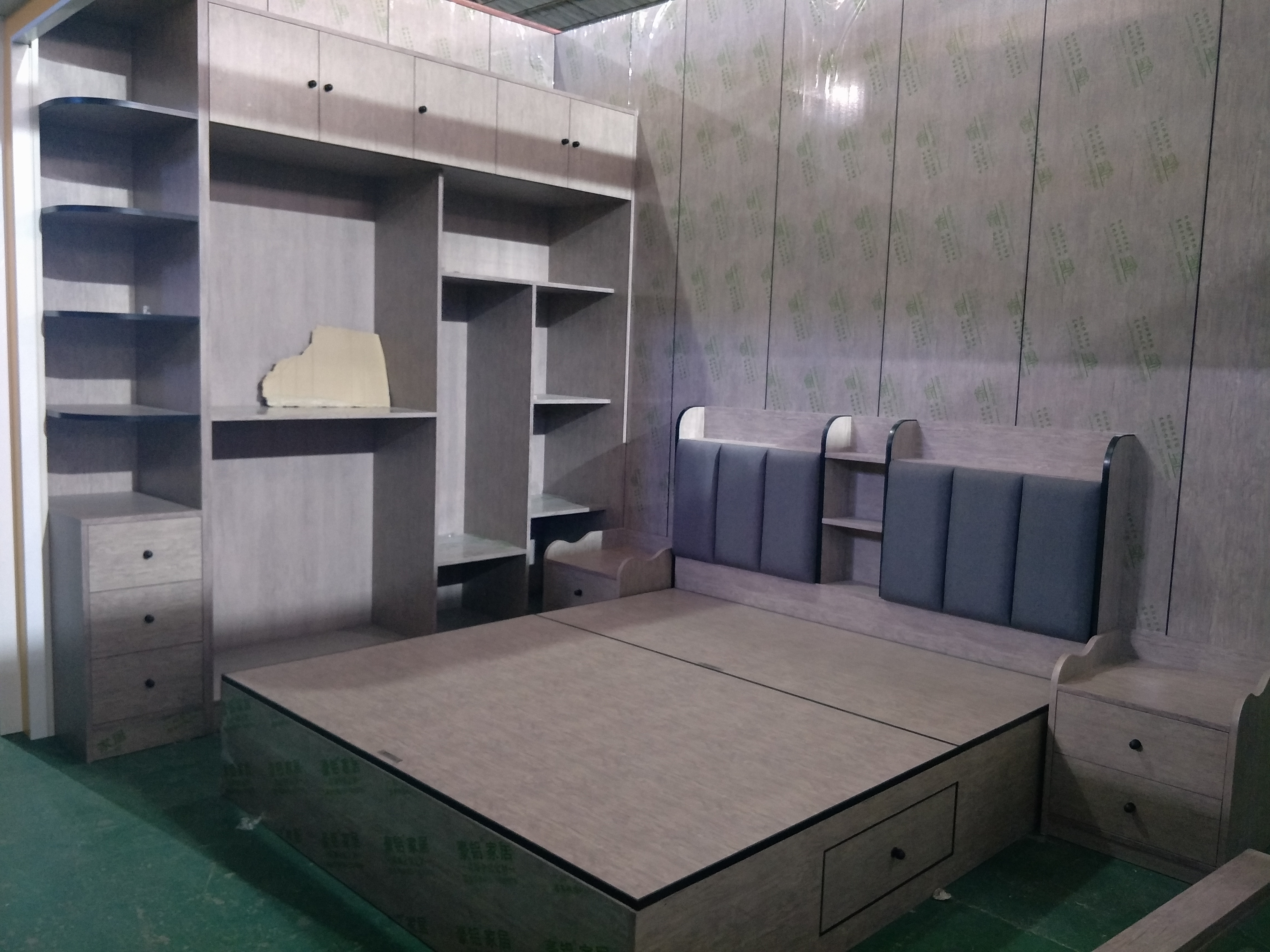 全鋁家居整板快裝床圖片